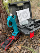 Tesoura de Poda com 2 baterias incluídas